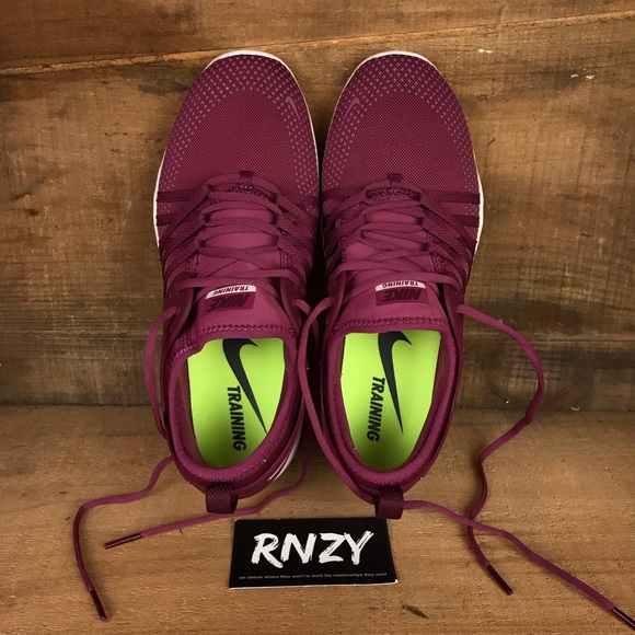 NEW Nike Free TR 7 Tea Berry - Picture 6 of 7